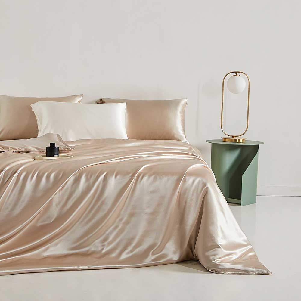 Bettbezug aus 100 % Seide - Dunkler Champagner  - 22 Momme Hochglanz