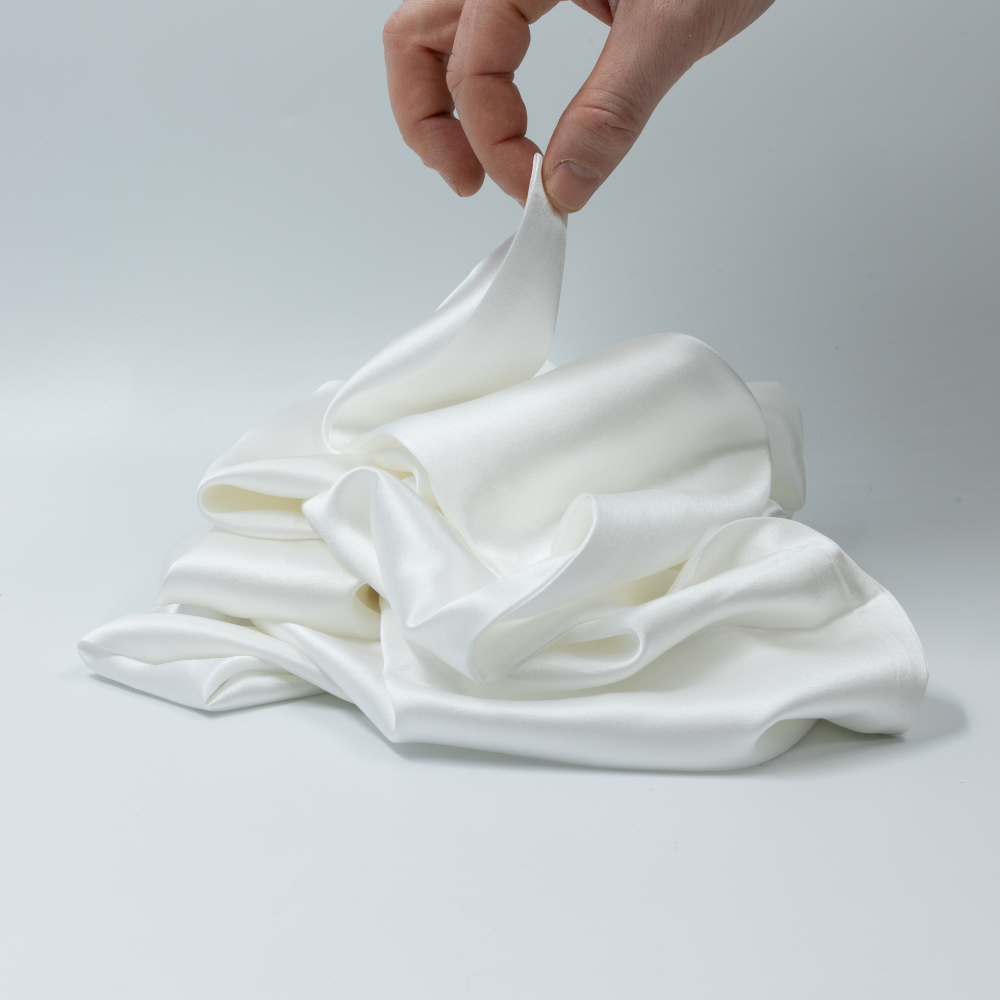 100% Seiden Kissenbezug ergonomisch Weiß 40x60cm - 19MM